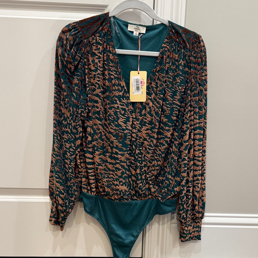 NWT Entro Teal and Brown Patterned Women's bodysuit